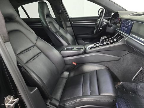 Certified 2020 Porsche Panamera GTS AWD/4WD image 27