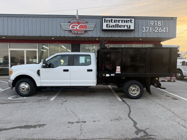 Used 2017 Ford F350 XL w/ Power Equipment Group RWD image 10