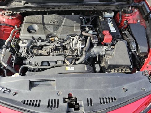 Used 2019 Toyota Camry SE FWD image 22