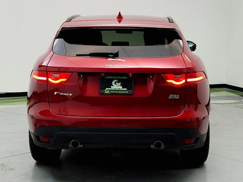 Used 2017 Jaguar F-PACE Premium image 6