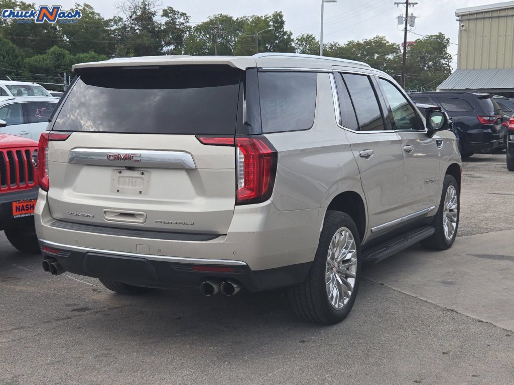 Used 2023 GMC Yukon Denali RWD image 4