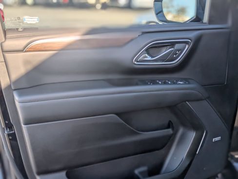 Certified 2024 Chevrolet Tahoe High Country w/ Premium Package image 14