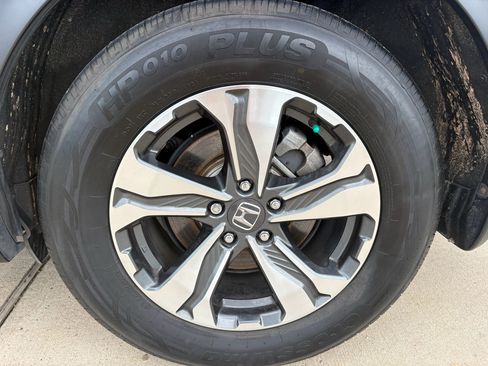 Used 2019 Honda CR-V LX image 30