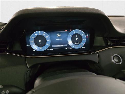 New 2026 Land Rover Range Rover Evoque S AWD/4WD image 21