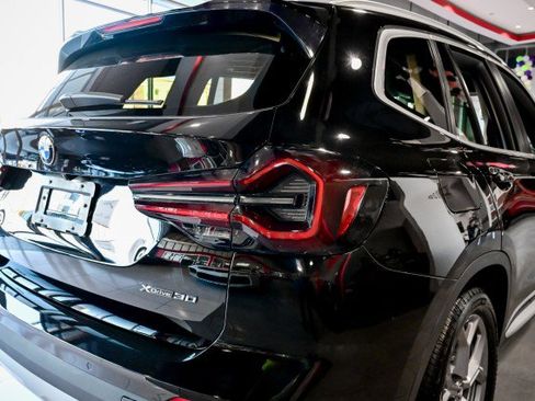 Used 2022 BMW X3 xDrive30i w/ Convenience Package image 11