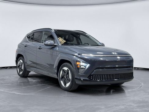 Used 2024 Hyundai Kona Limited FWD image 4