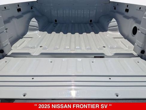 Certified 2025 Nissan Frontier SV AWD/4WD image 34