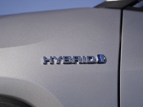 Used 2021 Toyota RAV4 Limited image 40