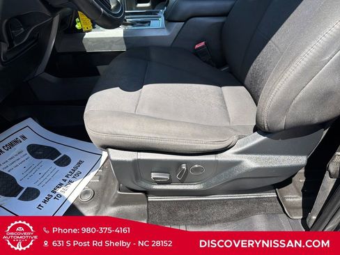 Used 2018 Ford F150 XLT w/ Equipment Group 302A Luxury AWD/4WD image 12