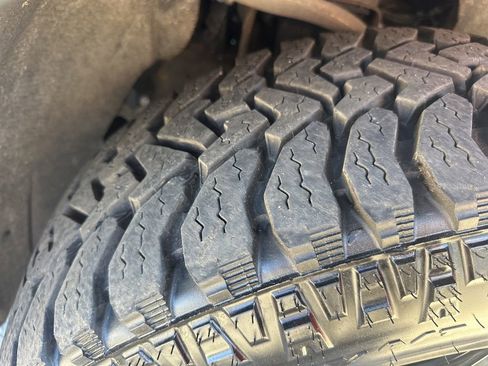 Used 2023 GMC Sierra 1500 Elevation AWD/4WD image 38