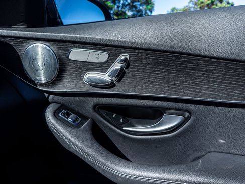 Used 2021 Mercedes-Benz C 300 C 300 image 24