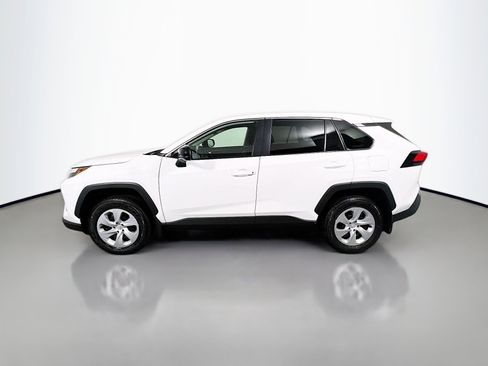 Used 2025 Toyota RAV4 LE image 9