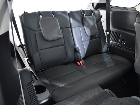 New 2025 Ford Explorer Active w/ Active Comfort Package image 20