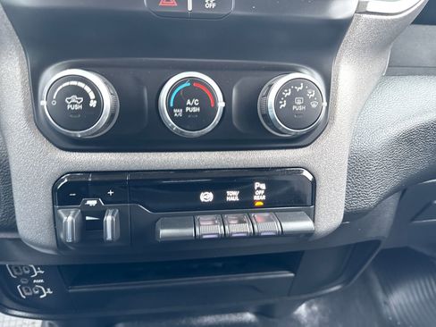 Used 2020 RAM 3500 Tradesman w/ Chrome Appearance Group image 20