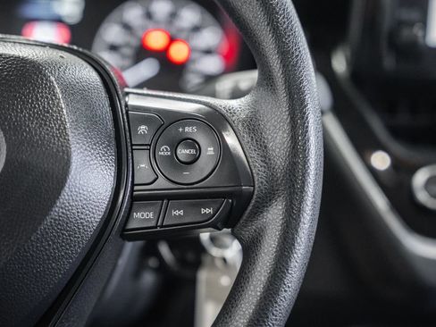 Used 2024 Toyota Corolla LE image 16