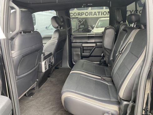 Used 2018 Ford F150 Raptor w/ Equipment Group 802A Luxury image 15