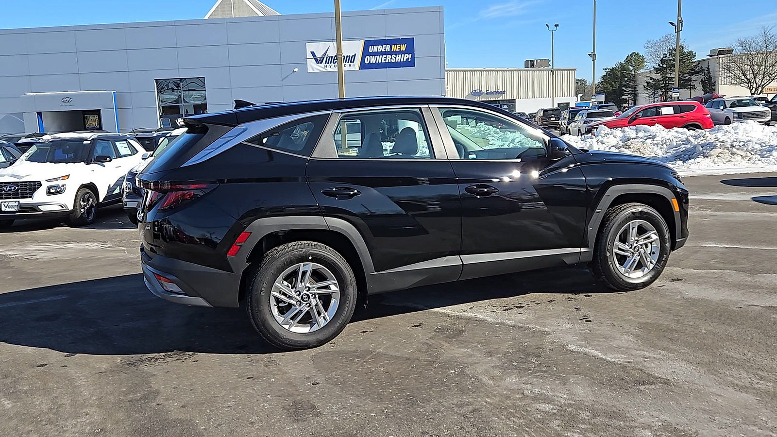 New 2025 Hyundai Tucson SE AWD/4WD image 8