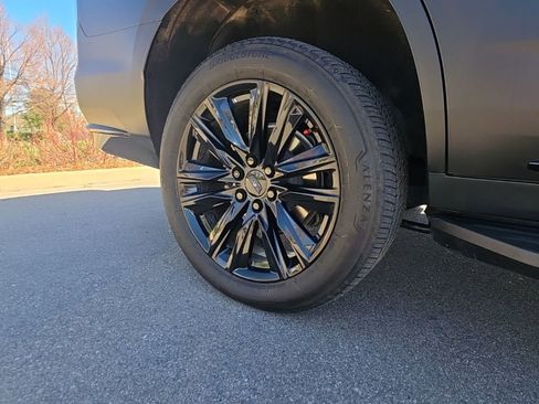 Used 2024 Cadillac Escalade Sport w/ Heavy-Duty Trailer Package image 9