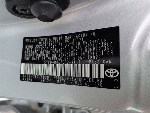 Certified 2025 Toyota Corolla LE image 12