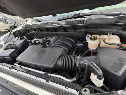 Used 2022 GMC Sierra 1500 AT4 AWD/4WD image 16