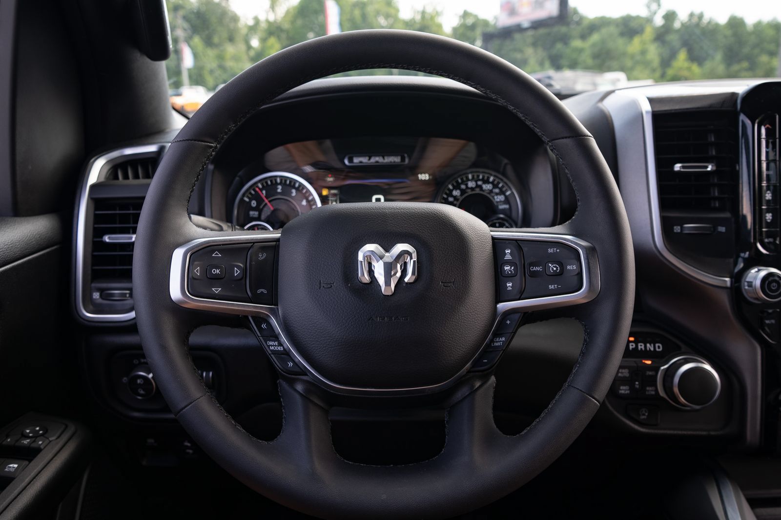 Used 2025 RAM 1500 Big Horn AWD/4WD image 28