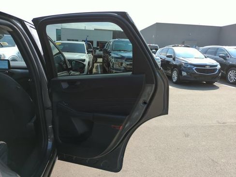 Certified 2025 Ford Escape Active AWD/4WD image 16
