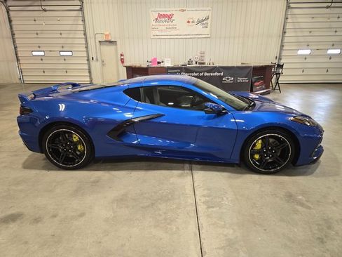 Used 2020 Chevrolet Corvette Stingray Preferred Cpe w/ 2LT Preferred Equipment Group image 6