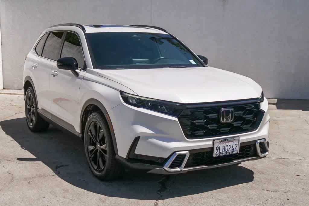 Used 2024 Honda CR-V Sport Touring image 3