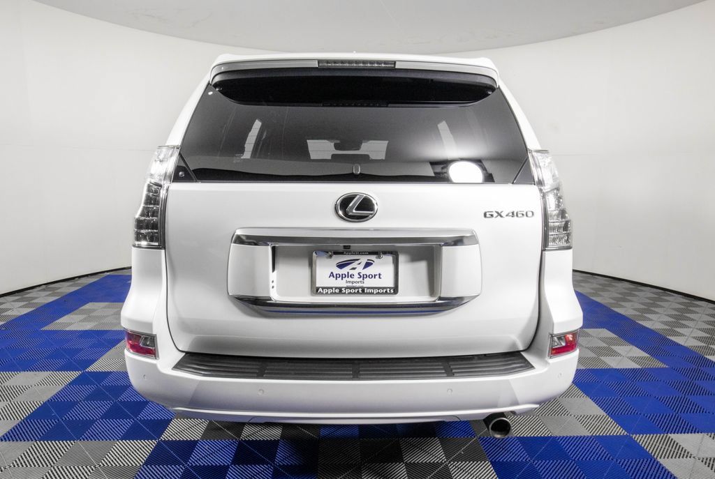 Used 2023 Lexus GX 460 Premium w/ Premium Plus Package AWD/4WD image 7
