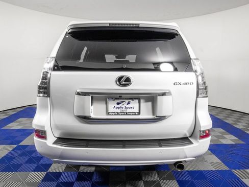 Used 2023 Lexus GX 460 Premium w/ Premium Plus Package AWD/4WD image 7
