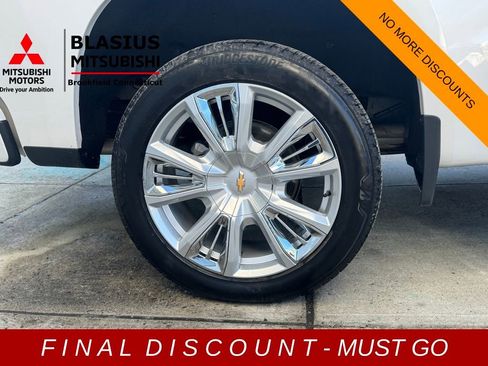 Used 2023 Chevrolet Silverado 1500 High Country w/ High Country Premium Package image 13