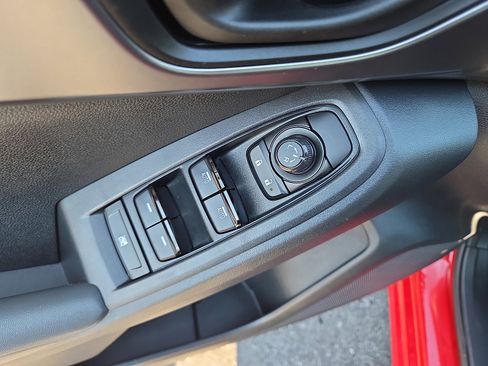 Used 2025 Subaru Impreza 2.0i image 28