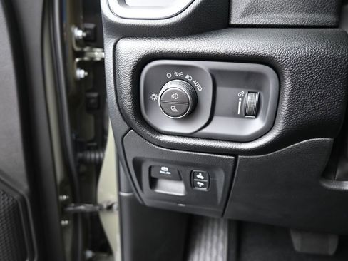 Used 2026 RAM 1500 Big Horn RWD image 27