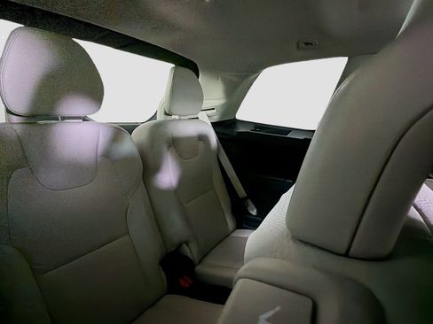 Used 2020 Volvo XC90 T5 Momentum w/ Protection Package Premier AWD/4WD image 29