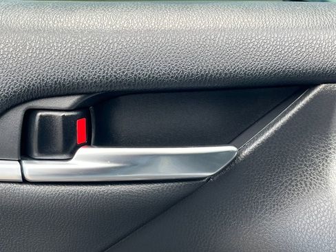 Used 2022 Toyota Camry XSE w/ Carpet Mat Package (TMS) FWD image 12