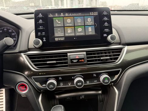 Used 2019 Honda Accord Sport image 18