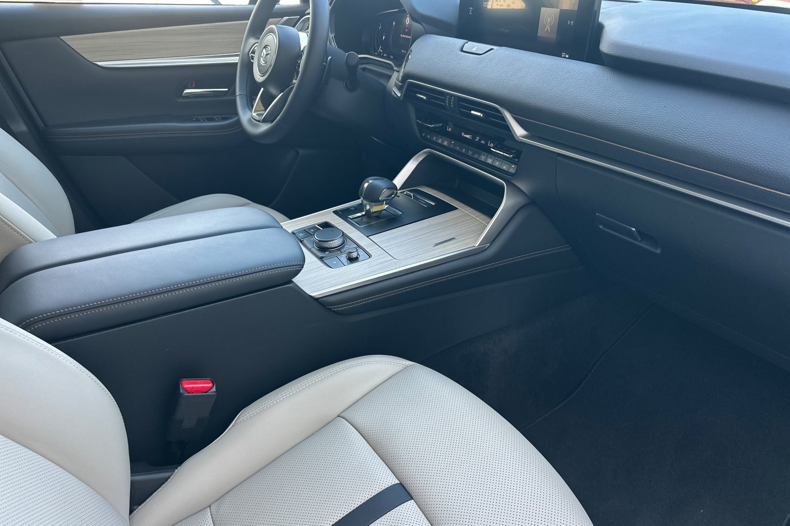New 2026 MAZDA CX-70 SC Plus AWD/4WD image 16