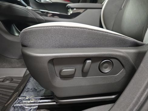 New 2026 Buick Envision Sport Touring AWD/4WD image 32