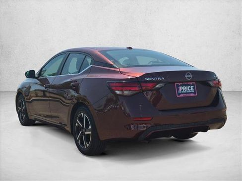 Used 2024 Nissan Sentra SV FWD image 8