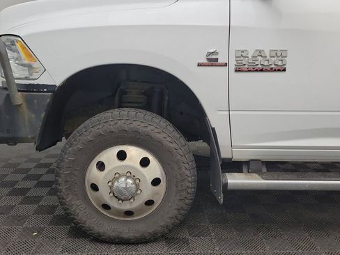Used 2016 RAM 3500 Big Horn image 9