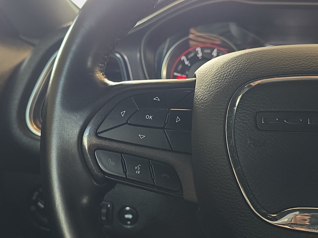 Used 2018 Dodge Challenger SXT RWD image 19