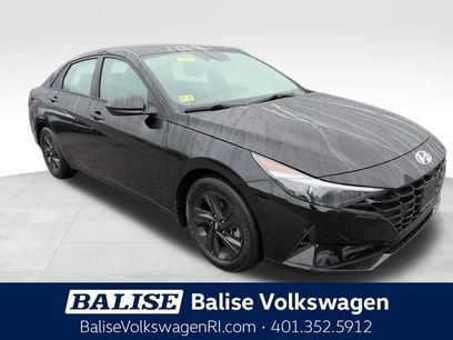 Used 2023 Hyundai Elantra SEL w/ Winter Weather Package