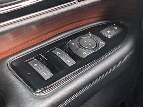 Used 2018 Lincoln Navigator Reserve w/ Technology Package image 27