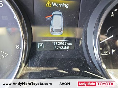 Used 2016 Nissan Rogue SV w/ SV Premium Package FWD image 19