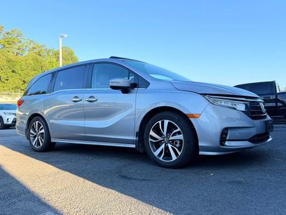 Used 2024 Honda Odyssey Touring