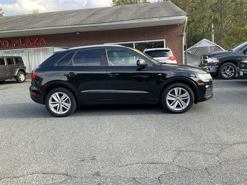 Used 2018 Audi Q3 2.0T Premium AWD/4WD image 4