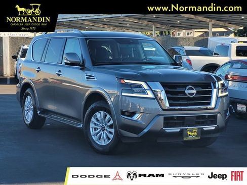 Used 2024 Nissan Armada SV RWD image 1