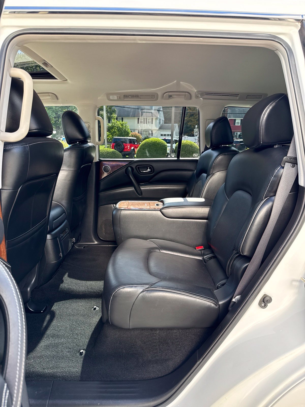 Used 2019 INFINITI QX80 Luxe w/ Proassist Package AWD/4WD image 24