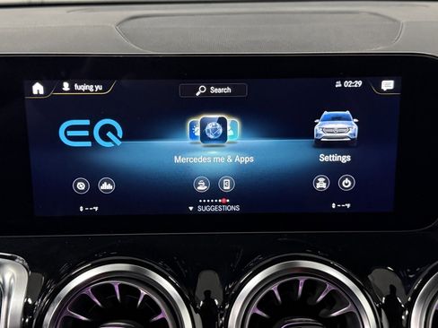 Used 2023 Mercedes-Benz EQB 250+ image 32