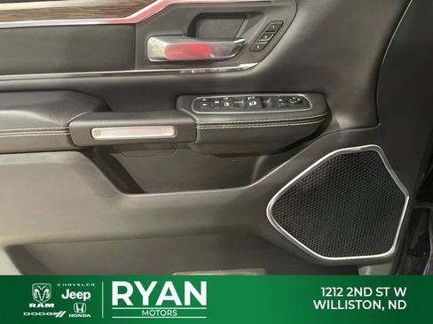 Used 2019 RAM 1500 Laramie AWD/4WD image 30
